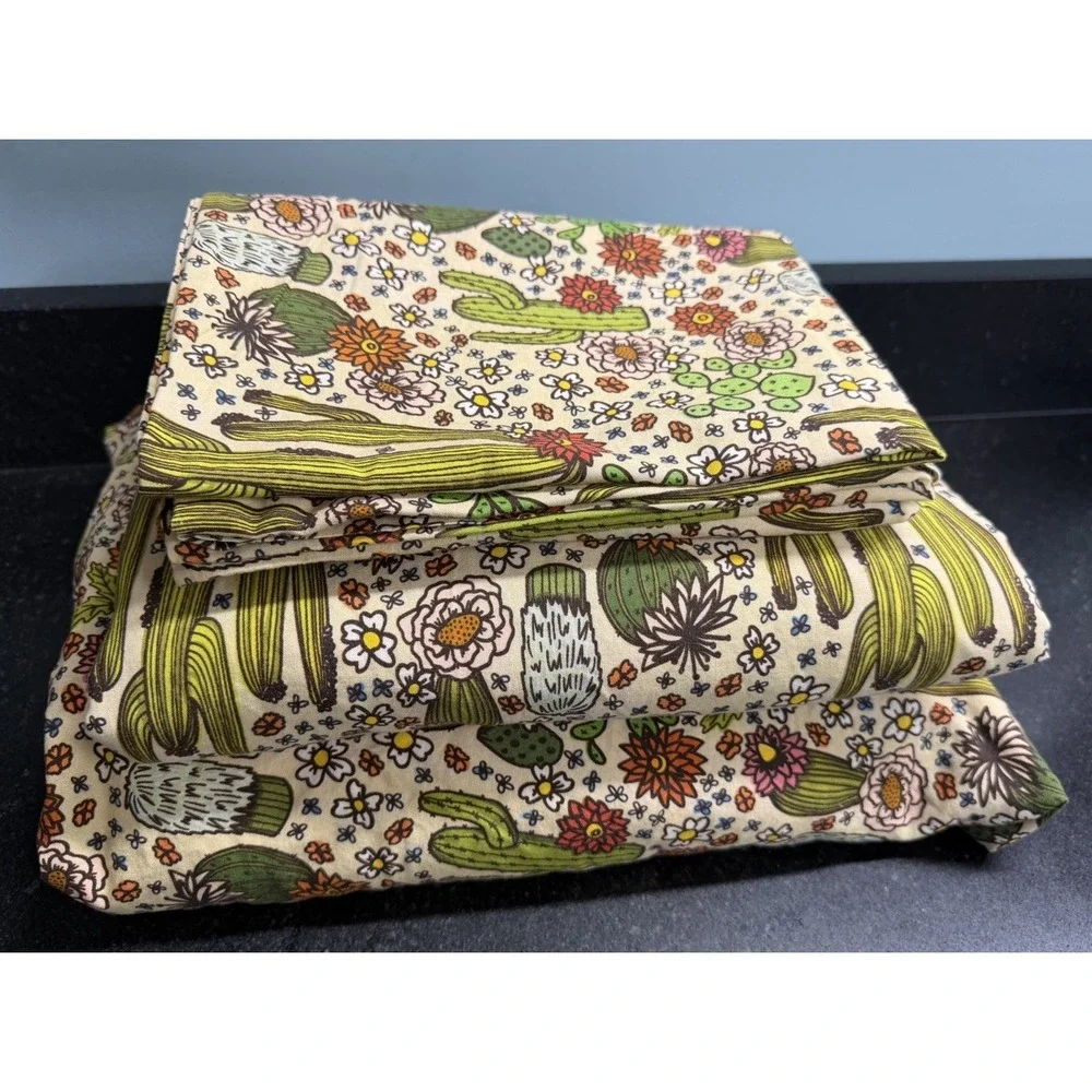UO Home Urban Outfitters Full Size Cactus Floral 100% Cotton Sheet Set Boho
